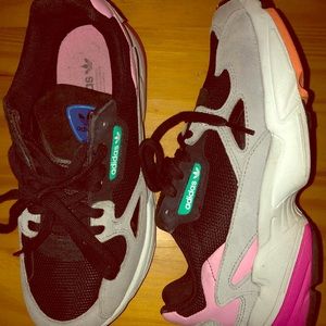 Adidas Falcon Sneakers